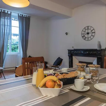 Oda ve Kahvaltı Chambres D'hotes La Tarabelloise *